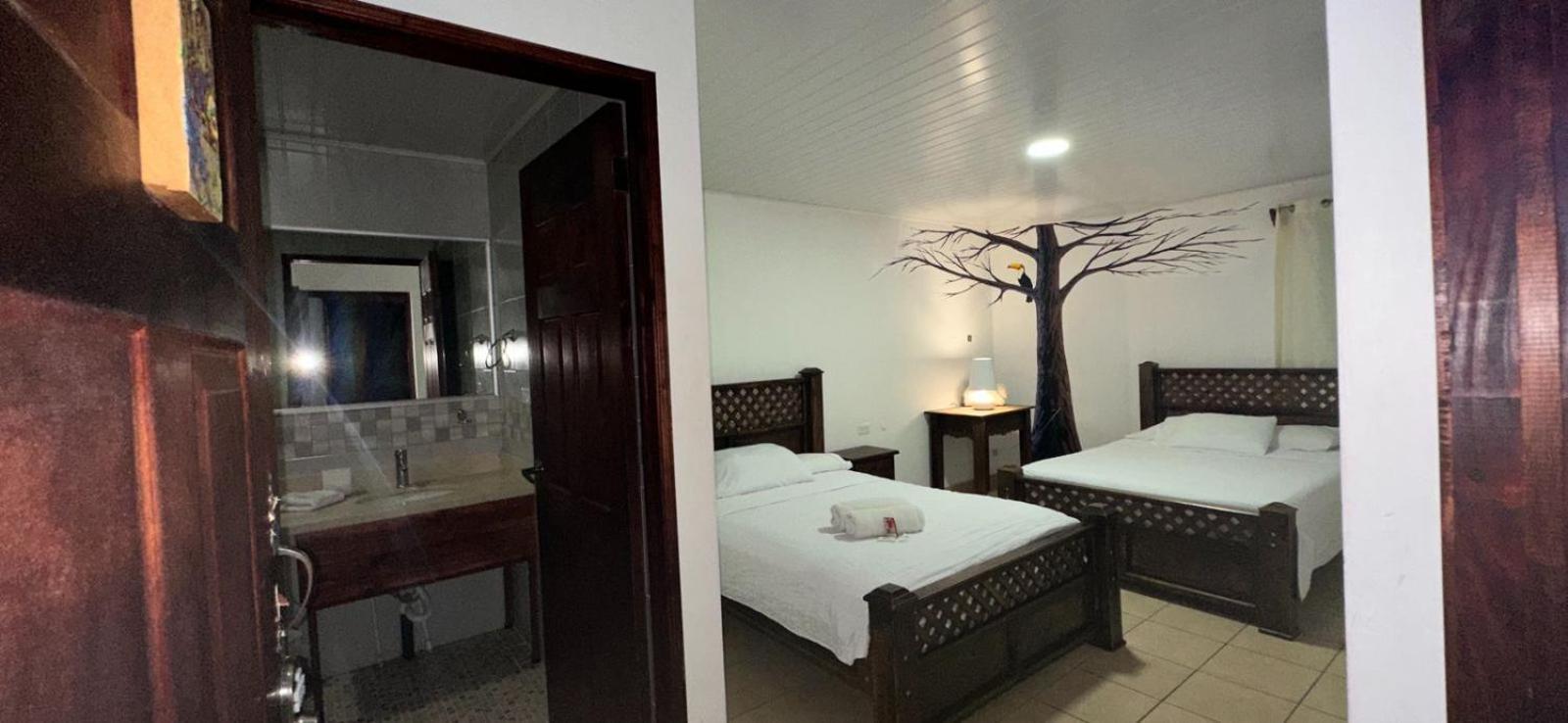 Hotel Pacande B&B 알라후엘라 외부 사진